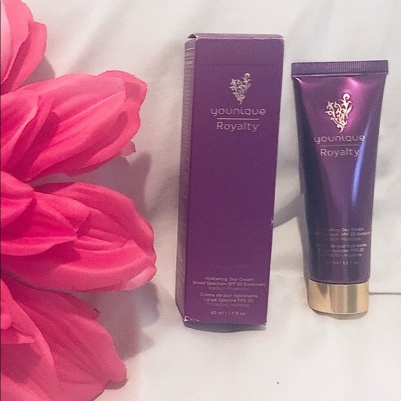 Younique Other - ❤️ Younique Royalty Hydrating Day Cream